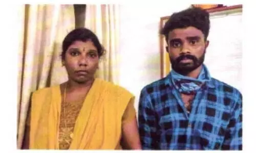 സ്വർണവും പണവും കവർന്ന ഹോംനഴ്‌സും സുഹൃത്തും പിടിയിൽ