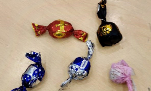 ക​ണ്ണൂ​ര്‍ വി​മാ​ന​ത്താ​വ​ളത്തിൽ സ്വര്‍ണം പിടികൂടി