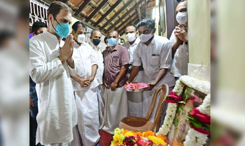 രാഹുലെത്തി; കെ.സി. വേണുഗോപാലിനെ ആശ്വസിപ്പിക്കാൻ