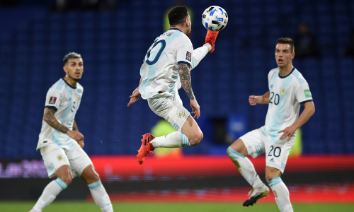 മെസ്സിയുടെ ഗോൾ വാറിൽ കുടുങ്ങി; അർജൻറീനക്ക്​ സമനില