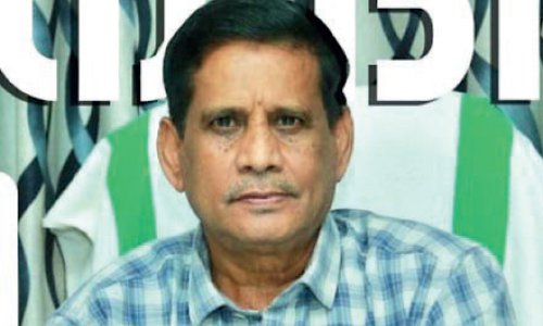 തോല്വിയറിയാതെ നാല് പതിറ്റാണ്ട്; ഇത്തവണ ഖാലിദ് മാസ്റ്റർ മത്സരത്തിനില്ല തോല്വിയറിയാതെ നാല് പതിറ്റാണ്ട്; ഇത്തവണ ഖാലിദ് മാസ്റ്റർ മത്സരത്തിനില്ല