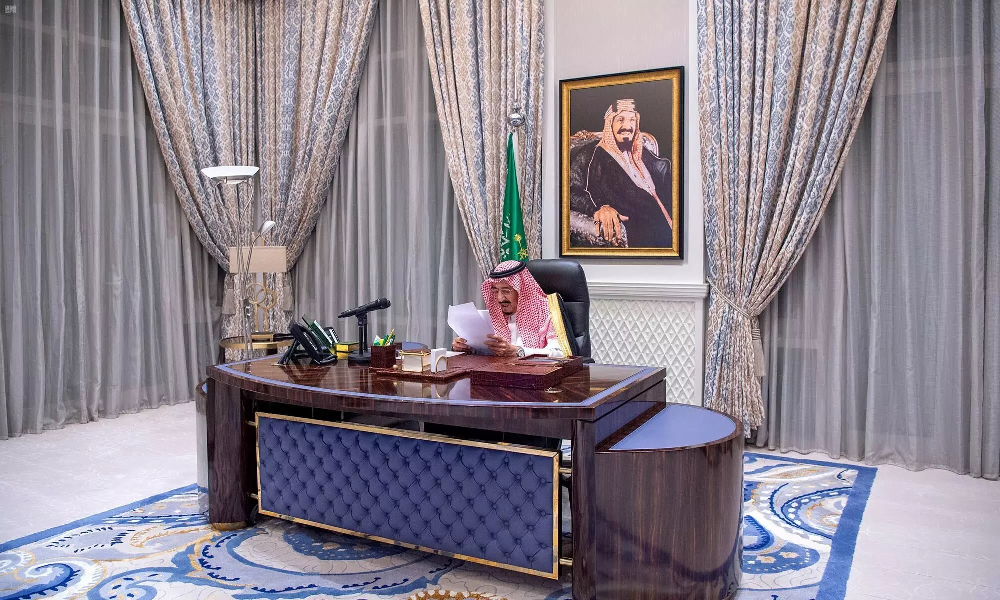 സൗ​ദി ​ശൂ​റാ കൗ​ൺ​സി​ൽ എ​ട്ടാം സെ​ഷ​ന്​ തു​ട​ക്കം: രാജ്യത്തെ ശക്തിപ്പെടുത്താൻ ശൂറ സഹായിച്ചു –സൽമാൻ രാജാവ്​