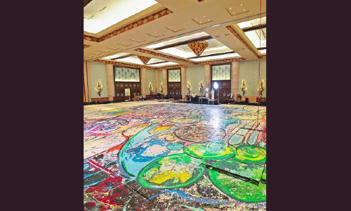 ഈ ​കാ​ൻ​വാ​സി​ലു​ണ്ട്, ലോ​ക​ത്തി​ലെ ഏ​റ്റ​വും വ​ലി​യ പെ​യി​ൻ​റി​ങ്