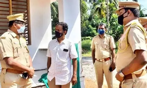 റോഡിൽ ജീവൻ പൊലിഞ്ഞവരുടെ വീട്ടിൽ സ്​നേഹ സൈറണുമായി മോ​േട്ടാർ വാഹന വകുപ്പ്