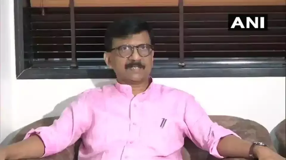 ഒബാമക്ക്​ ഈ രാജ്യത്തെ കുറിച്ച്​ എന്തറിയാം; രാഹുലിനെതിരായ പരാമർശത്തിനെതിരെ ശിവസേന