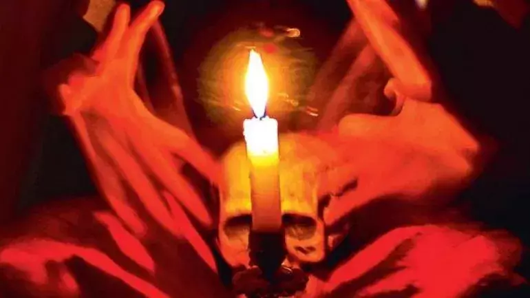 മലയാലപ്പുഴയിലെ ആഭിചാരം: മന്ത്രവാദിനിയും കൂട്ടാളിയും അറസ്റ്റിൽ മലയാലപ്പുഴയിലെ ആഭിചാരം: മന്ത്രവാദിനിയും കൂട്ടാളിയും അറസ്റ്റിൽ