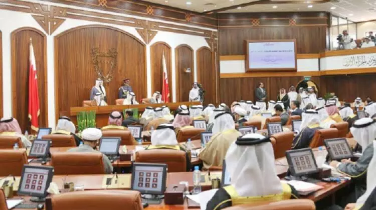 പ്രിൻസ്​ ഖലീഫക്ക്​ പാർലമെൻറി​െൻറ ആദരാഞ്​ജലി