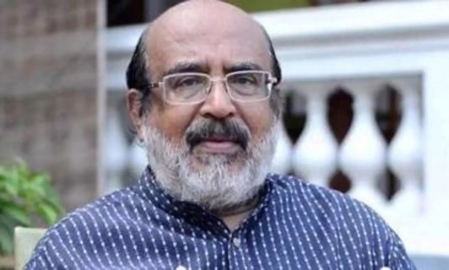 ധ​ന​മ​ന്ത്രിക്ക്​ എതിരെ സി.​എ.​ജി വൃ​ത്ത​ങ്ങ​ൾ