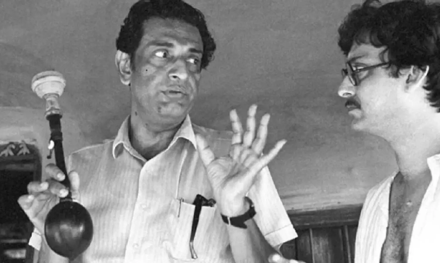 നാ​ട്യ​ങ്ങ​ളി​ല്ലാ​ത്ത മ​ഹാ ന​ട​ൻ