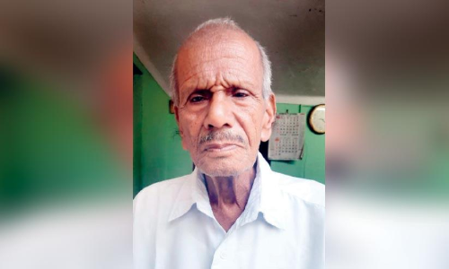 പുലർച്ച വരെ യോഗങ്ങൾ, കാൽനടയായി വോട്ടഭ്യർഥന