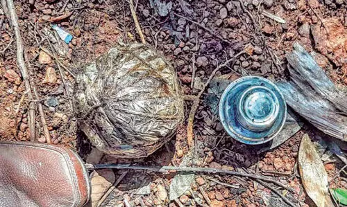 തലശ്ശേരിയിൽ രണ്ട് ബോംബുകൾ കണ്ടെത്തി