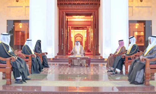 പ്രിന്‍സ് ഖലീഫ ബിന്‍ സല്‍മാ​െൻറ വേര്‍പാട്: അനുശോചനമറിയിച്ച് നിരവധി നേതാക്കളെത്തി