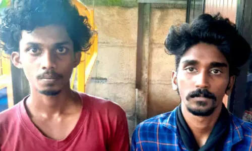 വീട്ടമ്മയെ ആക്രമിച്ച് പഴ്സ് തട്ടിയെടുക്കാൻ ശ്രമിച്ച കേസിൽ രണ്ടുപേർ അറസ്​റ്റിൽ