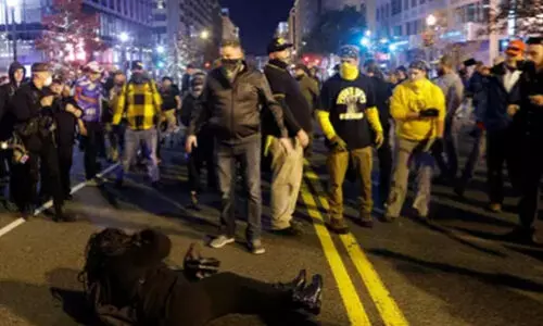 തോൽവി അംഗീകരിക്കാതെ ട്രംപനുകൂലികൾ; പ്രതിഷേധം സംഘർഷമായപ്പോൾ അറസ്​റ്റ്​