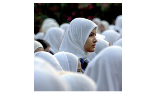 മദ്​റസ വിദ്യാർഥികൾ വെളുത്ത മുഖമക്കന ധരിക്കണം​ –ബാലാവകാശ കമീഷൻ