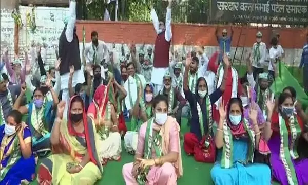 JDU holds protest against Delhis Chhath Puja Ban