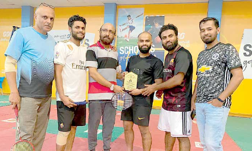 ജി​ദ്ദ ബാ​ഡ്മി​ൻ​റ​ൺ ക്ല​ബ് യാ​ത്ര​യ​യ​പ്പ് ന​ൽ​കി