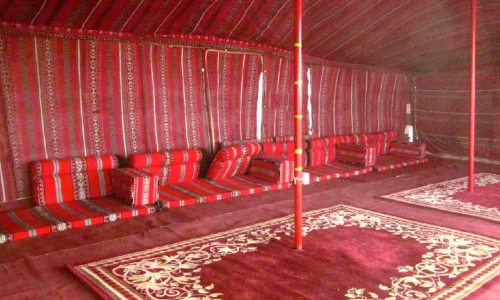 വീടിന്​ മുന്നിൽ തമ്പ്​ കെട്ടാൻ അനുമതിയില്ല –മുനിസിപ്പാലിറ്റി