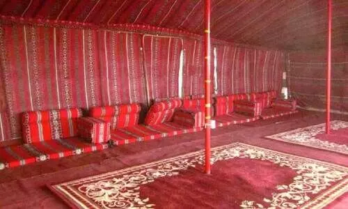 വീടിന്​ മുന്നിൽ തമ്പ്​ കെട്ടാൻ അനുമതിയില്ല –മുനിസിപ്പാലിറ്റി