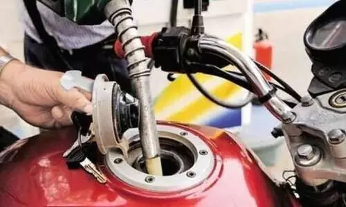 ഇന്ധന വില വീണ്ടും കൂടി