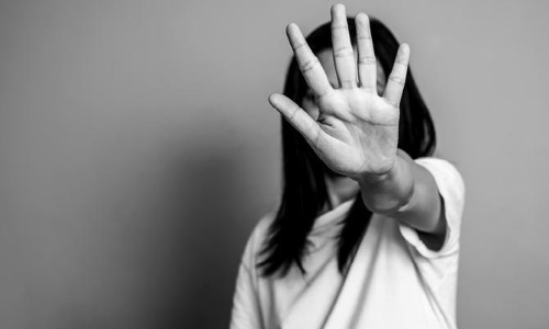 സി.സി.ടി.വി കാമറ സ്​ഥാപിച്ച്​ ഭർത്താവ്​ നിരീക്ഷിക്കുന്നു; പരാതിയുമായി യുവതി