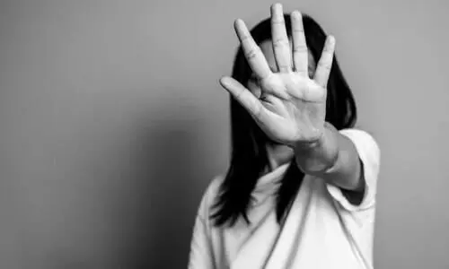 സി.സി.ടി.വി കാമറ സ്ഥാപിച്ച് ഭർത്താവ് നിരീക്ഷിക്കുന്നു; പരാതിയുമായി യുവതി സി.സി.ടി.വി കാമറ സ്ഥാപിച്ച് ഭർത്താവ് നിരീക്ഷിക്കുന്നു; പരാതിയുമായി യുവതി