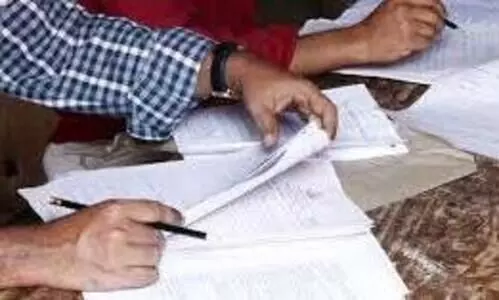 പുനഃപരിശോധനക്ക്​ അപേക്ഷിച്ചതിൽ 24 ശതമാനം പേരും വിജയിച്ചു;  82 അധ്യാപകരോട് വിശദീകരണം തേടും