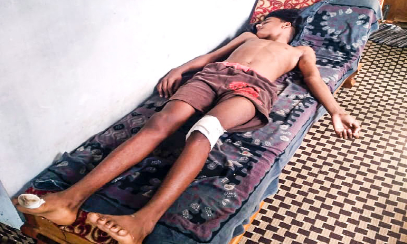 പത്ര വിതരണക്കാരനായ ബാലനെ ഇടിച്ചുവീഴ്ത്തിയ കാർ കസ്റ്റഡിയിലെടുത്തു പത്ര വിതരണക്കാരനായ ബാലനെ ഇടിച്ചുവീഴ്ത്തിയ കാർ കസ്റ്റഡിയിലെടുത്തു