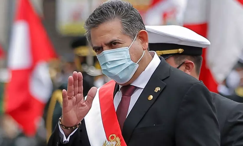 ഒരാഴ്ച മാത്രം അധികാരത്തില്; പെറു ഇടക്കാല പ്രസിഡന്റ് രാജിവെച്ചു ഒരാഴ്ച മാത്രം അധികാരത്തില്; പെറു ഇടക്കാല പ്രസിഡന്റ് രാജിവെച്ചു