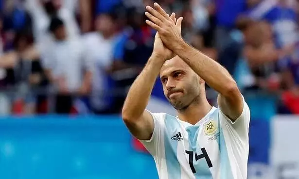 ഇനി കോട്ട കാക്കാനില്ല, ഹാവിയർ മാഷറാനോ ഫുട്ബാളിൽ നിന്നും വിരമിച്ചു ഇനി കോട്ട കാക്കാനില്ല, ഹാവിയർ മാഷറാനോ ഫുട്ബാളിൽ നിന്നും വിരമിച്ചു