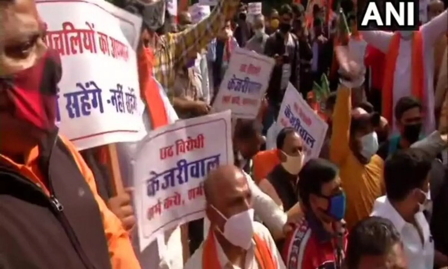 ഛാത് പൂജ നിരോധനം: കെജ്‌രിവാളിന്‍റെ വസതിയിലേക്ക് ബി.ജെ.പി പ്രതിഷേധ മാർച്ച് നടത്തി