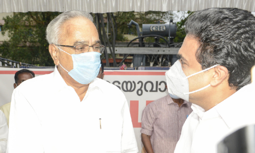 കോൺഗ്രസിൽ ഗ്രൂപ്പ​്​ തർക്കം; അതിരമ്പുഴ ജോസ്​ പക്ഷത്തിന്​ വിട്ടുനൽകി സി.പി.എം