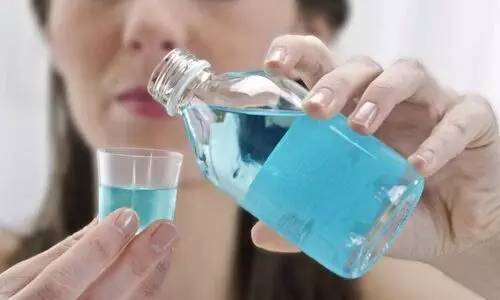 മൗ​ത്ത്​ വാ​ഷ്​ കൊ​റോ​ണ വൈ​റ​സി​നെ ഇ​ല്ലാ​താ​ക്കും