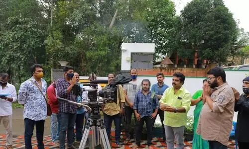 പുതുമുഖങ്ങൾ മുഖ്യവേഷത്തിലെത്തുന്ന ആദ്യത്തെ പെണ്ണ്  ചിത്രീകരണം തുടങ്ങി