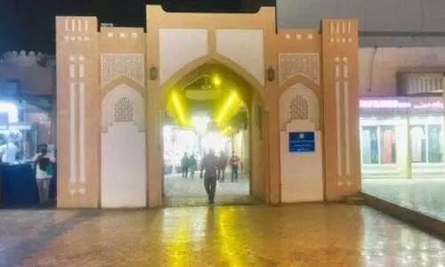 ദേശീയദിനം: ആഘോഷ പൊലിമകളില്ലാതെ മത്ര മുൻകാലങ്ങളിൽ കൊടിതോരണങ്ങളാൽ അലങ്കരിച്ചിരുന്നു ദേശീയദിനം: ആഘോഷ പൊലിമകളില്ലാതെ മത്ര മുൻകാലങ്ങളിൽ കൊടിതോരണങ്ങളാൽ അലങ്കരിച്ചിരുന്നു