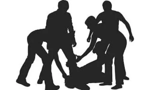 യു.പിയിൽ മാധ്യമപ്രവർത്തകനെയും ഭാര്യയേയും തല്ലിക്കൊന്നു