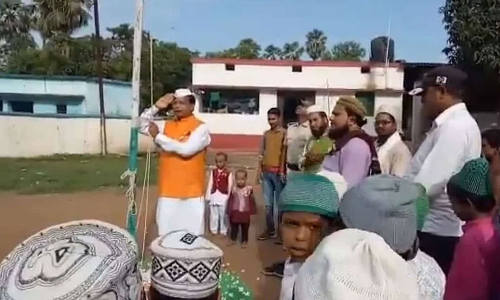 ദേശീയഗാനം തെറ്റിച്ചു പാടി ബിഹാർ വിദ്യാഭ്യാസ മന്ത്രി; പഴയ വിഡിയോ കുത്തിപ്പൊക്കി ആർ.ജെ.ഡി