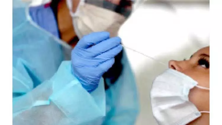 കോവിഡ്: കൂവൈത്ത് നിവാസികളിൽ നാലിലൊരാളിൽ പരിശോധന കോവിഡ്: കൂവൈത്ത് നിവാസികളിൽ നാലിലൊരാളിൽ പരിശോധന