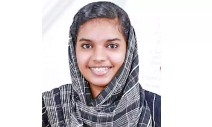 കണ്ണന്താനം ഇടപെട്ടു; ഫർഹീന് എയിംസ് മെഡിക്കൽ പ്രവേശനം കണ്ണന്താനം ഇടപെട്ടു; ഫർഹീന് എയിംസ് മെഡിക്കൽ പ്രവേശനം