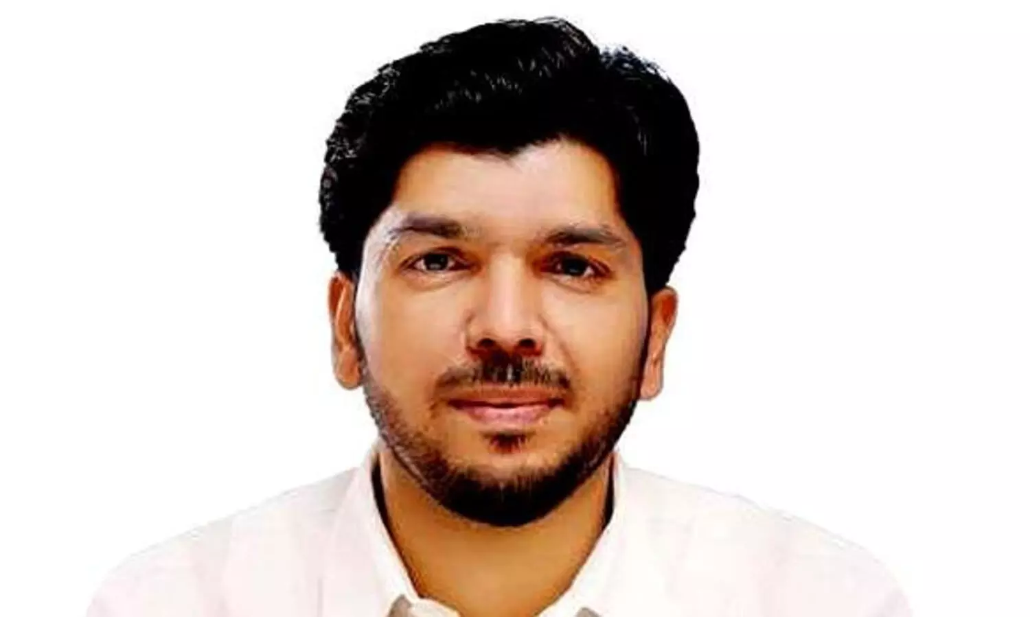 കോൺഗ്രസ് വിട്ട് എൽ.ഡി.എഫിലെത്തി; ജില്ല പഞ്ചായത്ത് ഇടതിന് സമ്മാനിച്ച് ഷാനവാസ് പാദൂർ