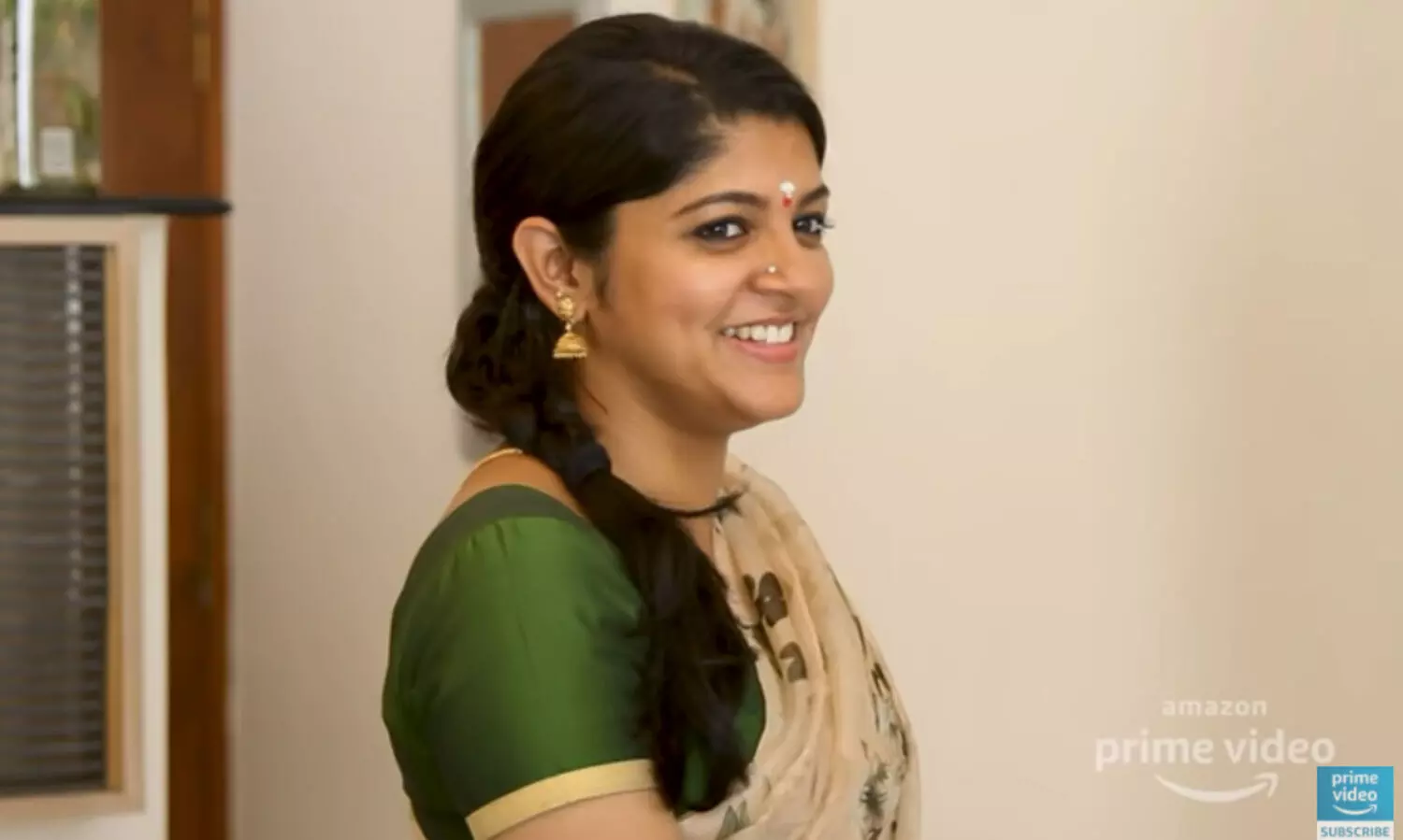 അപർണ ബാലമുരളിയെ മധുരക്കാരി ബൊമ്മിയാക്കിയത്​ എങ്ങനെ ? മേക്കിങ്​ വിഡിയോ പുറത്തുവിട്ട്​ അണിയറപ്രവർത്തകർ