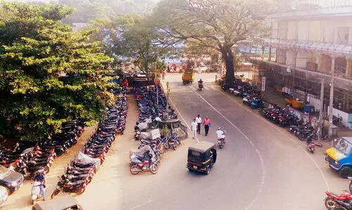 തിരൂർ നഗരസഭയിൽ തലവേദനയായി വിമതശല്യം