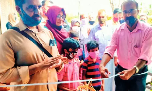 വീടകങ്ങളിലെ വിഭവങ്ങളുമായി പെണ്‍മിത്രയുടെ ചായക്കട