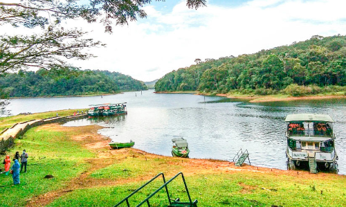 തേക്കടിയിൽ സഞ്ചാരികൾക്ക്​ തിരിച്ചടിയായി നിരക്ക് വർധന