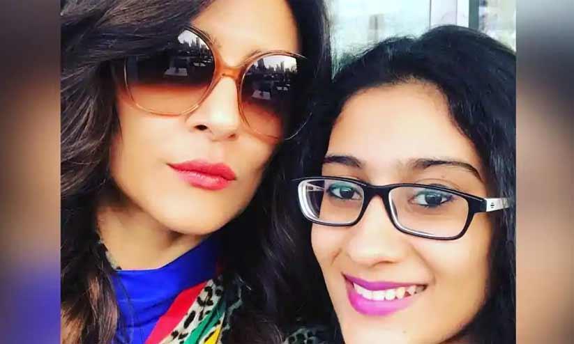 യഥാർഥ മാതാപിതാക്കളെ കണ്ടെത്താൻ സഹായിക്കാമെന്ന് സുസ്മിത, വേണ്ടെന്ന് മകൾ യഥാർഥ മാതാപിതാക്കളെ കണ്ടെത്താൻ സഹായിക്കാമെന്ന് സുസ്മിത, വേണ്ടെന്ന് മകൾ