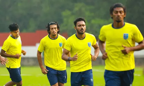 ഇ​ന്ത്യ​ൻ സൂ​പ്പ​ർ ലീ​ഗി​ന്​ ഇ​ന്ന്​ കി​ക്കോ​ഫ്