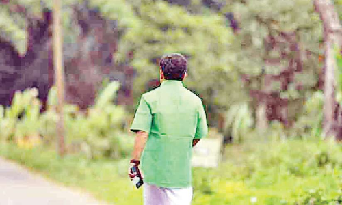 സ്​ഥാനാർഥിയാകാൻ കഴിഞ്ഞില്ല:    സമൂഹ മാധ്യമങ്ങളിൽ ഷാജി സ്​റ്റാറാ