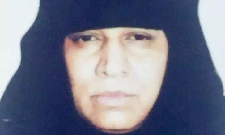 പാ​കി​സ്​​താ​ൻ സ്വദേശിയു​ടെ ഇ​ന്ത്യ​ക്കാരി ഭാ​ര്യ​യു​ടെ മൃ​ത​ദേ​ഹം ഖ​മീ​സ് മു​ശൈ​ത്തി​ൽ ഖ​ബ​റ​ട​ക്കി