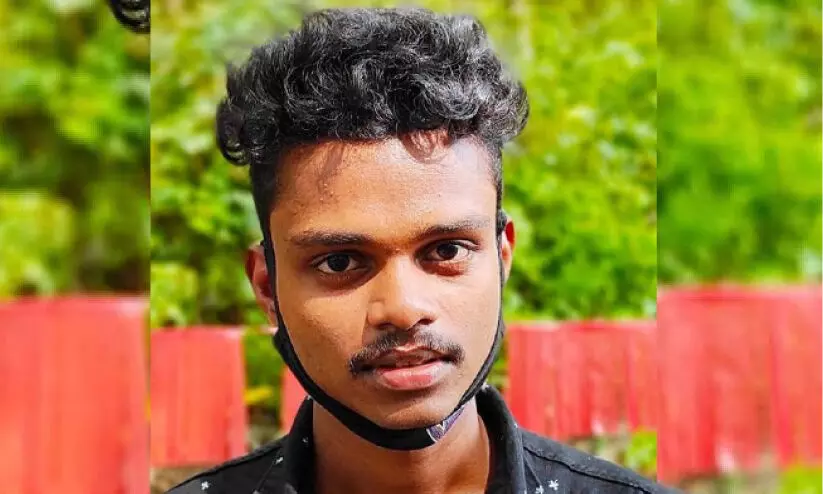 വ​ഴി​ക്ക​ട​വിൽ കാടി​െൻറ ഉള്ളറകളിൽ നിന്ന്​ ഗോത്രവർഗ സ്ഥാനാർഥി