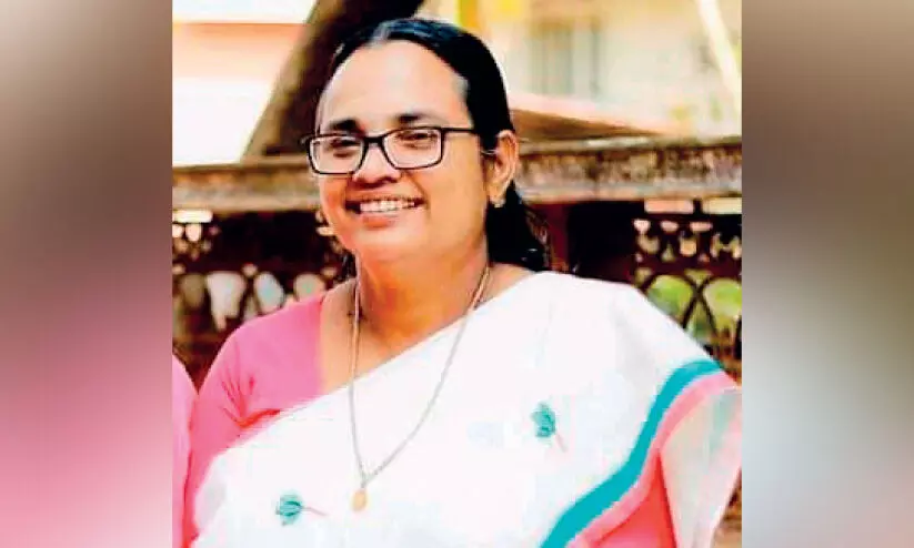 മലപ്പുറത്തിെൻറ ഹൃദയത്തിലൊരു ചുവന്ന കസേര മലപ്പുറത്തിെൻറ ഹൃദയത്തിലൊരു ചുവന്ന കസേര